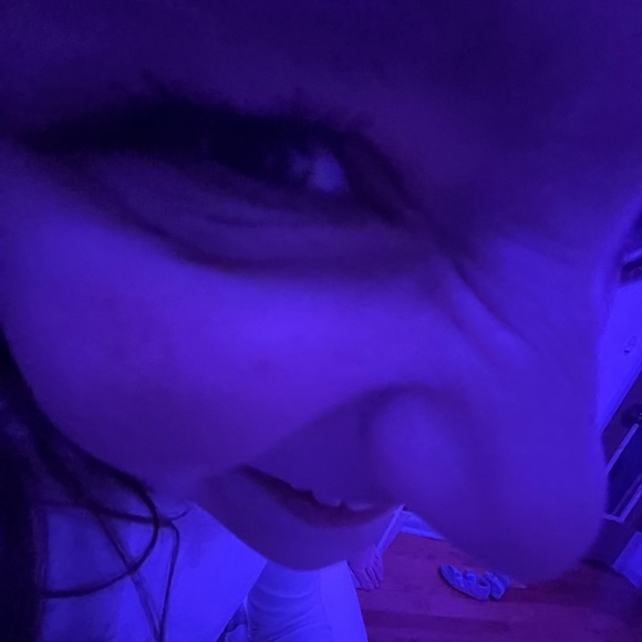 Meet your Posher, Gianna - Picture 1 of 1